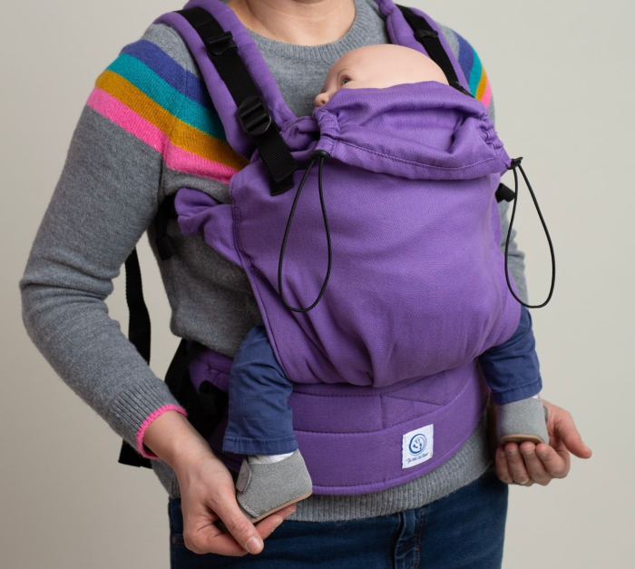 Un marsupiu sigur, prietenos și ușor de ajustat — creat pentru conectare și confort în fiecare zi [2]