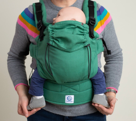 Bebeluș - Un marsupiu sigur, prietenos și ușor de ajustat — creat pentru conectare și confort în fiecare zi