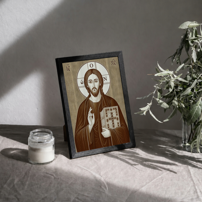Icoana Iisus Hristos Pantocrator cu Evanghelia Inchisa - icoana pirogravata pe lemn de plop cu rama neagra [3]