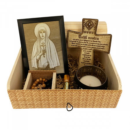 Catalog Icoane - Icoana Sfanta Elisabeta Pirogravata in Lemn