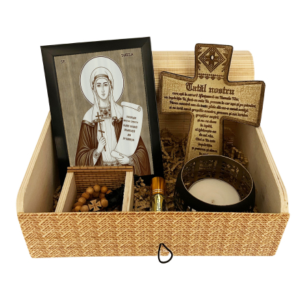 Catalog Icoane - Icoana Sfanta Mucenita Daria - icoana pirogravata pe lemn de plop cu rama neagra