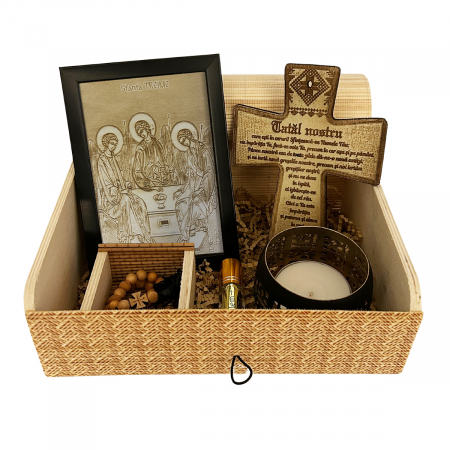 Catalog Icoane - Icoana Sfanta Treime Pirogravata in Lemn