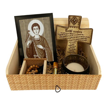 Catalog Icoane - Icoana Sfantul Mucenic Trifon - icoana pirogravata pe lemn de plop cu rama neagra