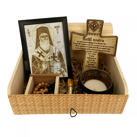 Catalog Icoane - Icoana Sfantului Nectarie Pirogravata in Lemn