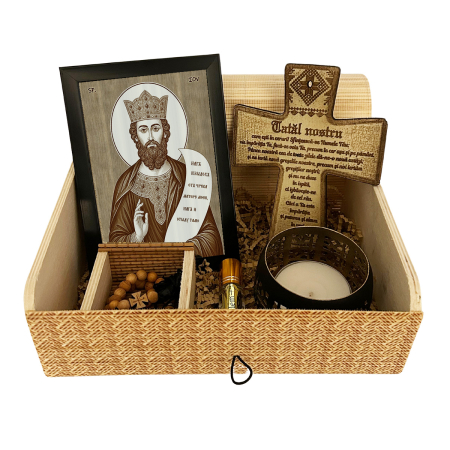 Catalog Icoane - Icoana Sfantul si Dreptul Iov - icoana pirogravata pe lemn de plop cu rama neagra