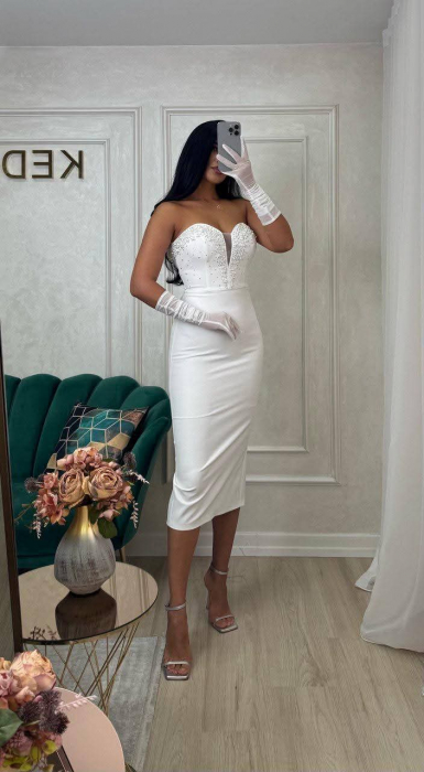 Rochie alba, midi, decorata cu perle, cu manusi [1]