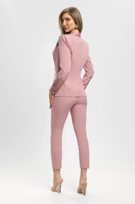 Compleu elegant, roz, sacou accesorizat cu dantela pe maneci si pe umari BBY [4]