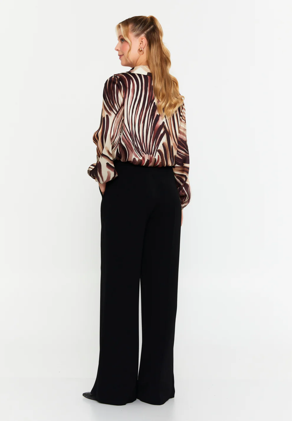 Pantaloni regular fit plus size [3]