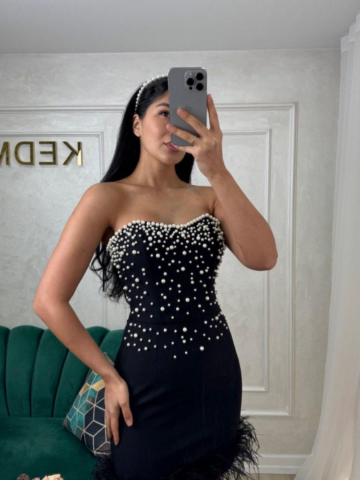 Rochie neagra mini cu perle [2]