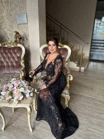 Imbracaminte - ROCHIE NEAGRA, ELEGANTA DIN DANTELA, CU SPATELE GOL