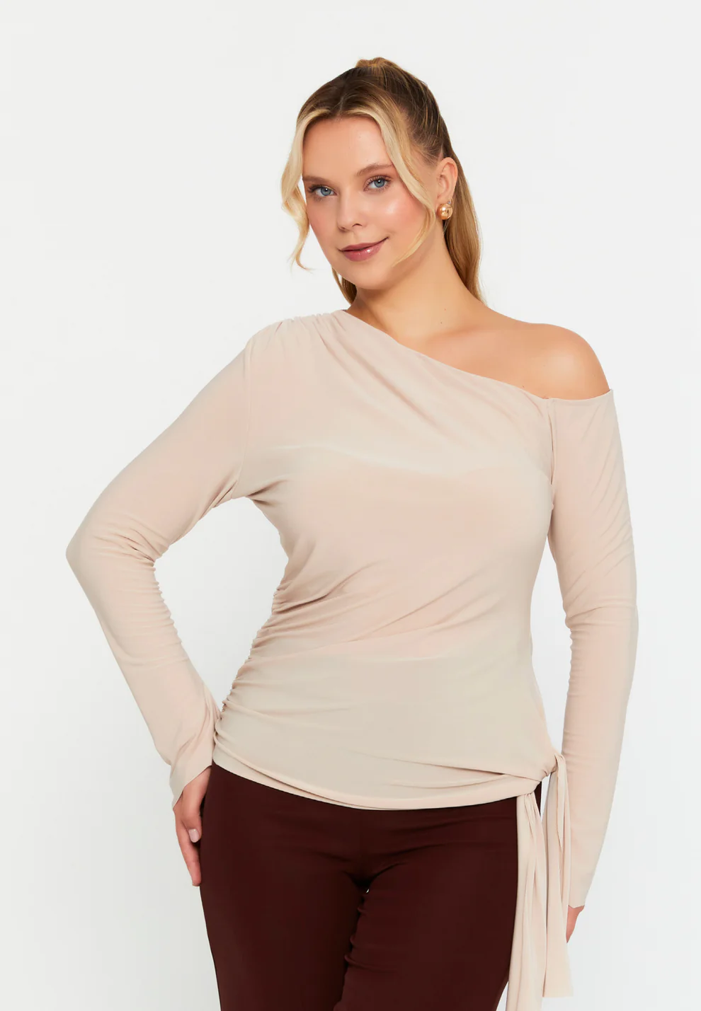 Imbracaminte - Bluza classy style bej