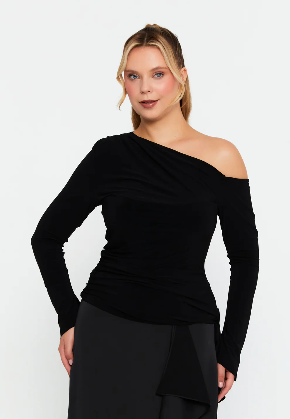 Imbracaminte - Bluza classy style neagra