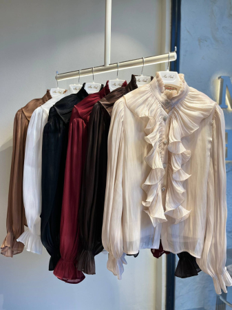 Bluza din satin cu guler tunică și volane dramatice [2]
