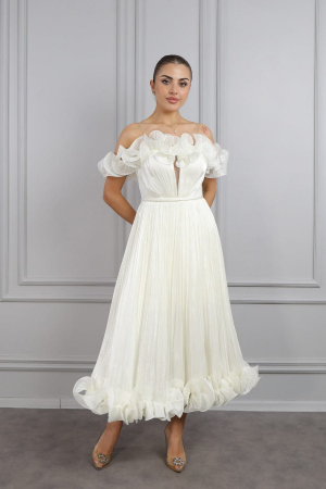 Imbracaminte - Rochie midi alba cu corset reglabil