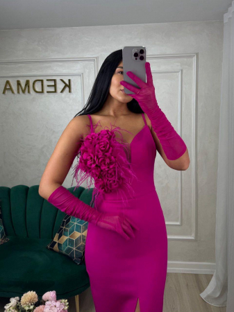 Imbracaminte - Rochie midi fuchsia cu aplicatii tip trandafiri