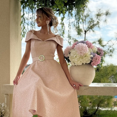 Imbracaminte - ROCHIE MIDI ROZE CU CUREA IN TALIE