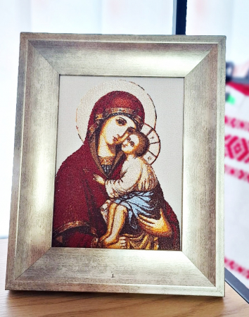 Icoane brodate - Icoana brodata - Maica Domnului