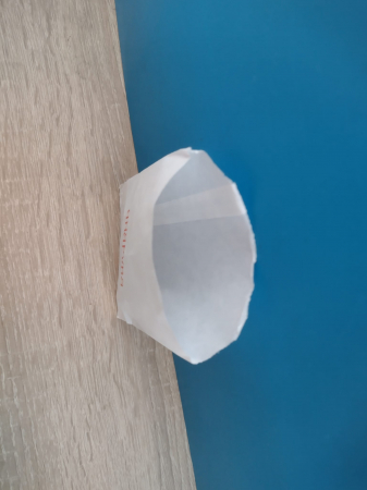 Pungi anafura standard la dimensiunea de 8.5*13 cm [1]