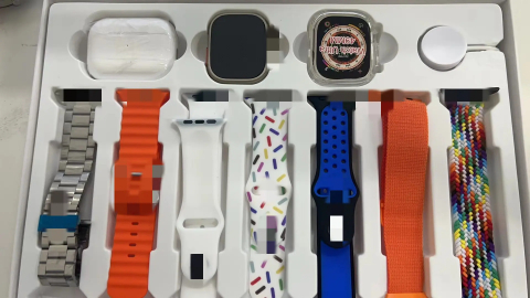 Laptop, Tablete & Telefoane - Set Smart Watch Cu Ceas, Casti Wireless, Husa Protectie si 7 Bratari I20