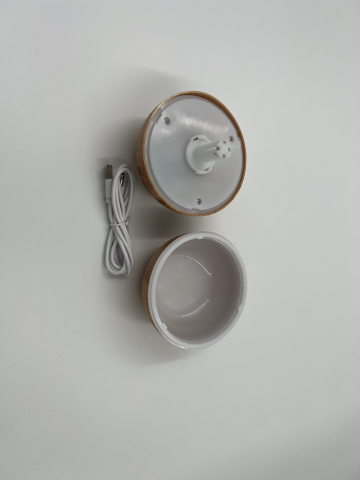 Umidificator Ultrasunete Glob, imitatie lemn,alimentare USB, lumina LED  - aromaterapie  pentru un mediu sănătos pentru căile respiratorii și piele, rezervor 200 ml [10]