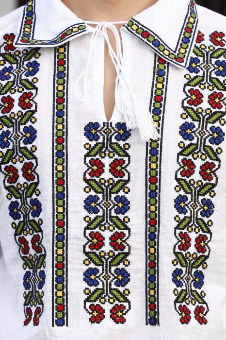 Cămașă tradițională Codrin broderie verde [4]