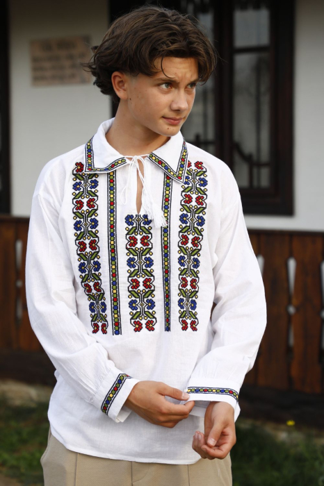 Cămașă tradițională Codrin broderie verde [2]