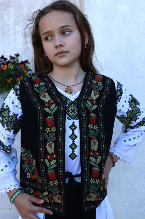 Compleu fete flori de campie broderie multicolora [3]