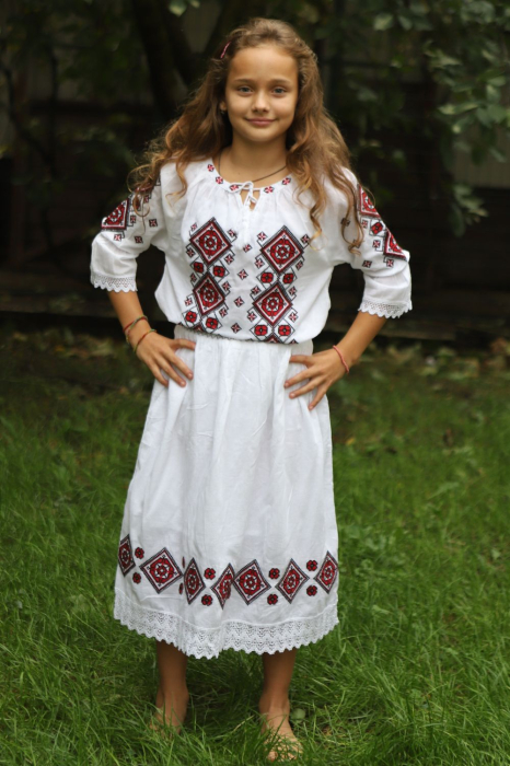 Compleu fete Agavia [2]