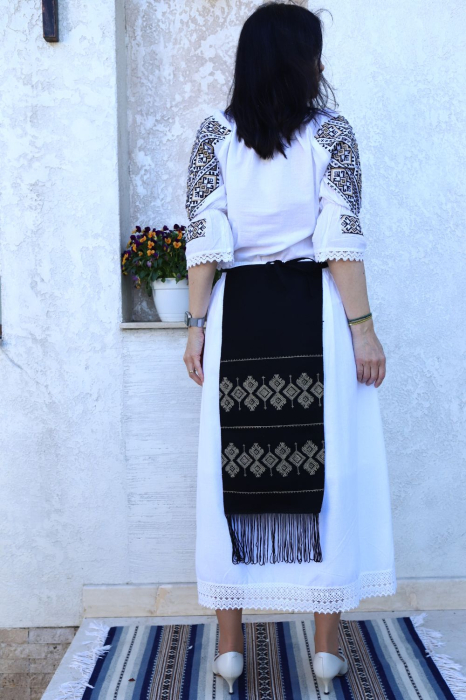 Fotă damă tradițională model geometric romb broderie bej [3]