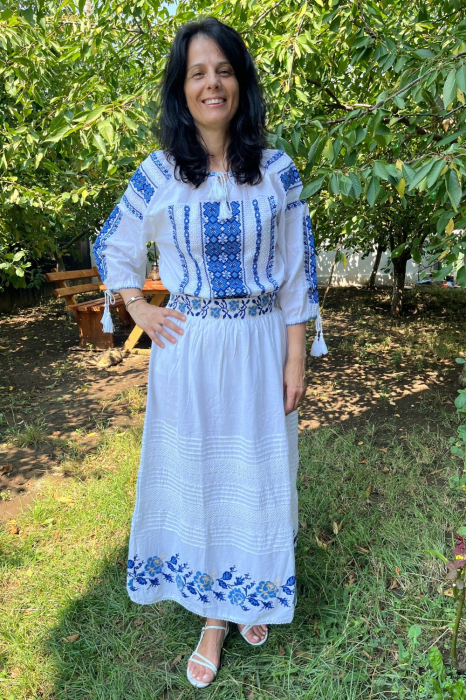 Fustă damă Hristina broderie albastră [3]