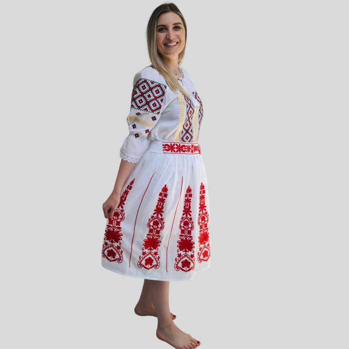 Fusta dama Monica culoare albă broderie roșie [2]