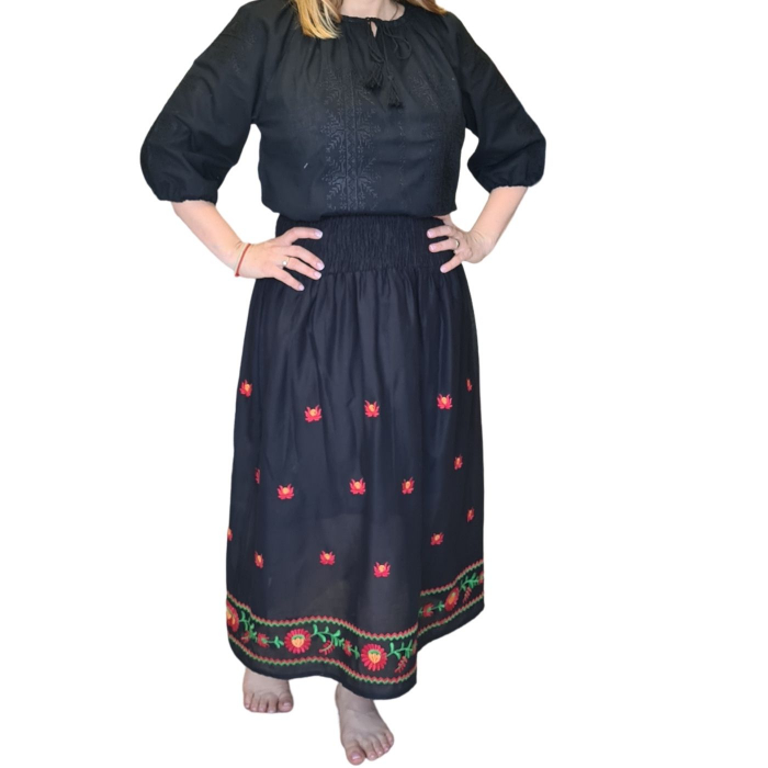 Fusta neagra broderie inflorata Aura [3]