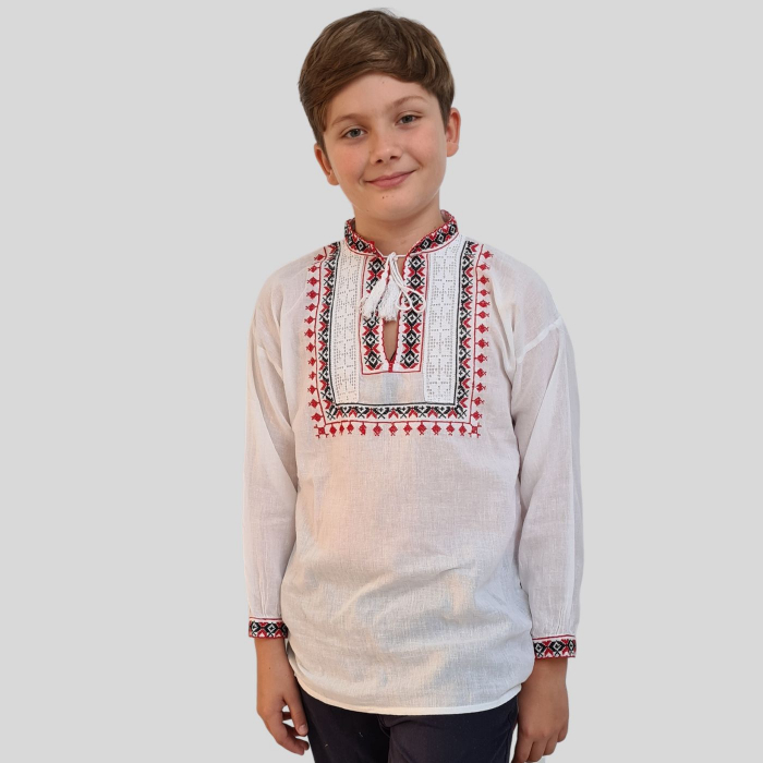 Ie băieți Ioanichie broderie rosie [2]