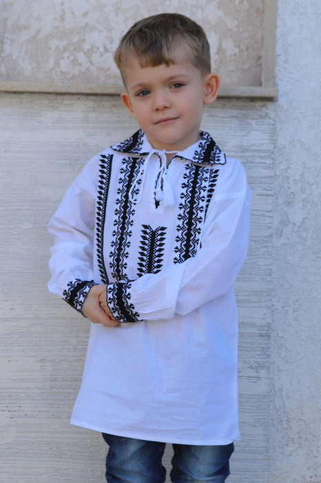 Ie băieți Giulian [3]