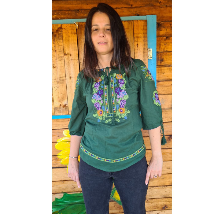 Ie damă Pelaghia verde [2]