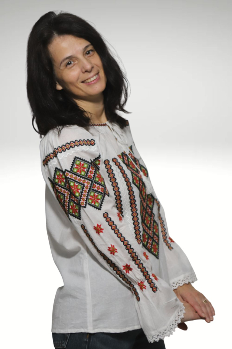 Ie damă Anania broderie verde [4]