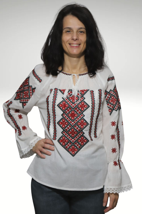 Ie damă Anania broderie rosie [3]