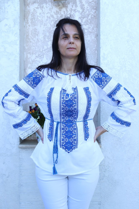 Ie damă Elefteria broderie albastra [3]