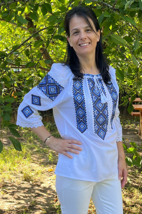Ie damă Erotida [3]