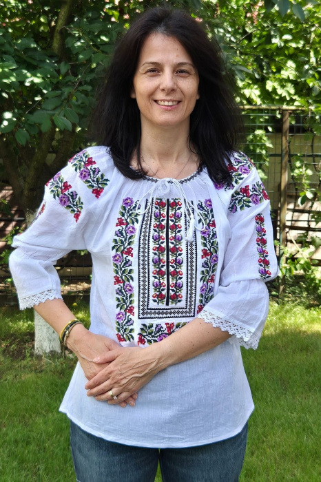 Ie damă Chiriachi broderie mov [2]