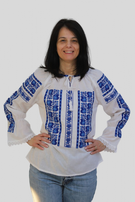 Ie damă Elsa broderie albastra [3]