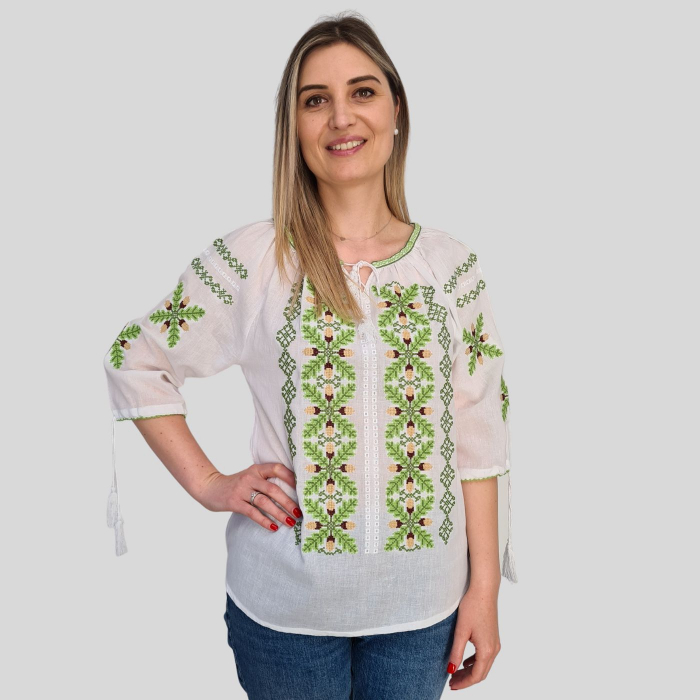 Ie damă Parascheva broderie verde [3]