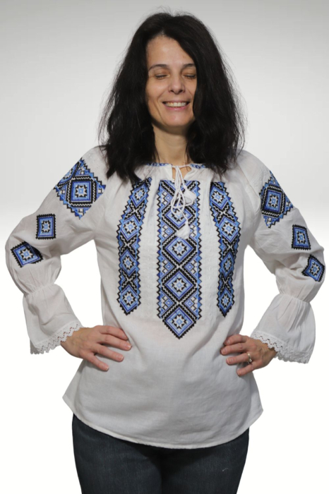 Ie damă Erotida broderie albastra [2]