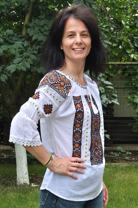 Ie damă Paraschevi broderie caramizie [2]