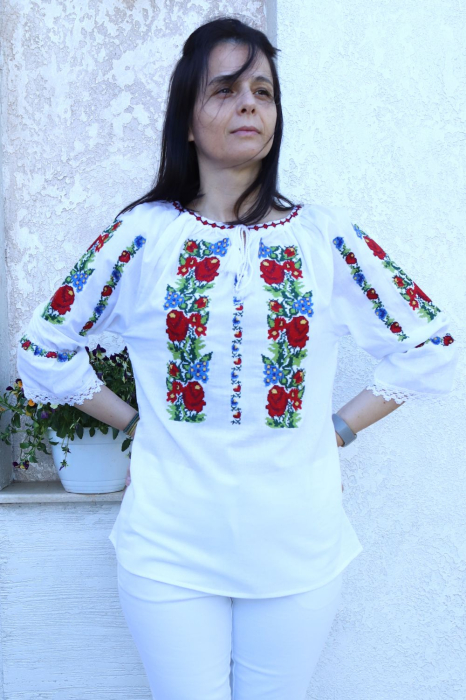 Ie damă Iustina broderie rosie [2]