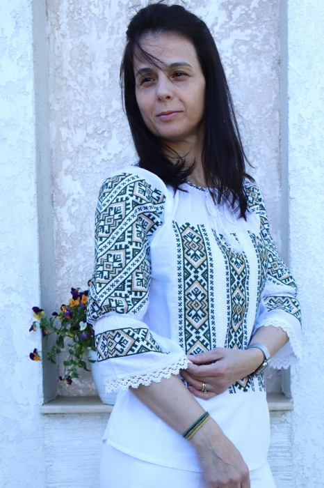 Ie damă Filotimia broderie verde [2]