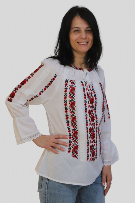 Ie damă Gabriela maneca lunga [4]