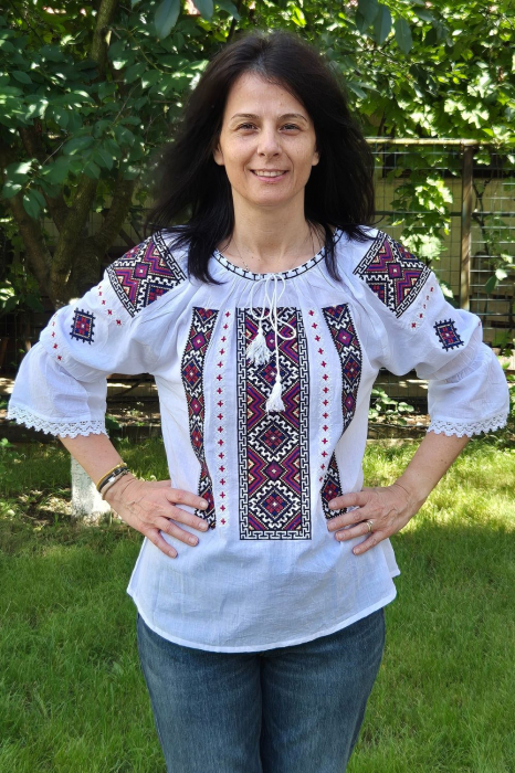 Ie damă Paraschevi broderie grena [1]