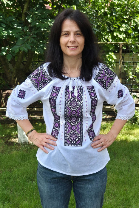 Ie damă Paraschevi broderie mov [3]
