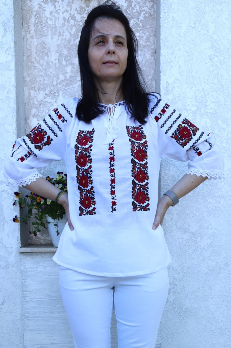 Ie damă Tamara broderie rosie [3]